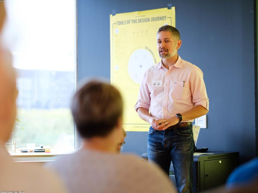 នវានុវត្តន៍ក្នុងសម្ភារៈនិងឧបករណ៍