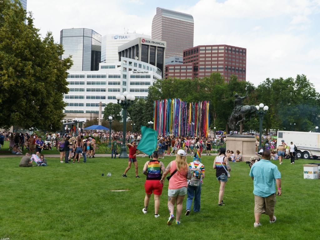 អ្នកឈ្នះនិងរង្វាន់: ព័ត៌មាន និងយុទ្ធសាស្ត្រដើម្បីឈ្នះ